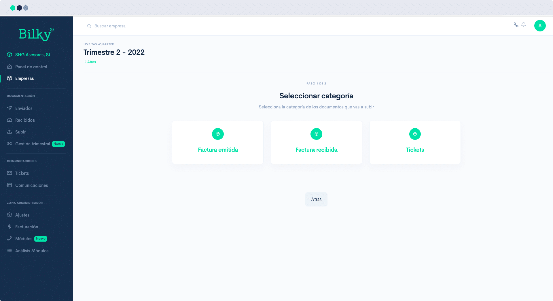 ¿Cómo puedo subir las facturas del trimestre al portal si mi cliente me las ha entregado por otros medios (papel, USB, etc.)?